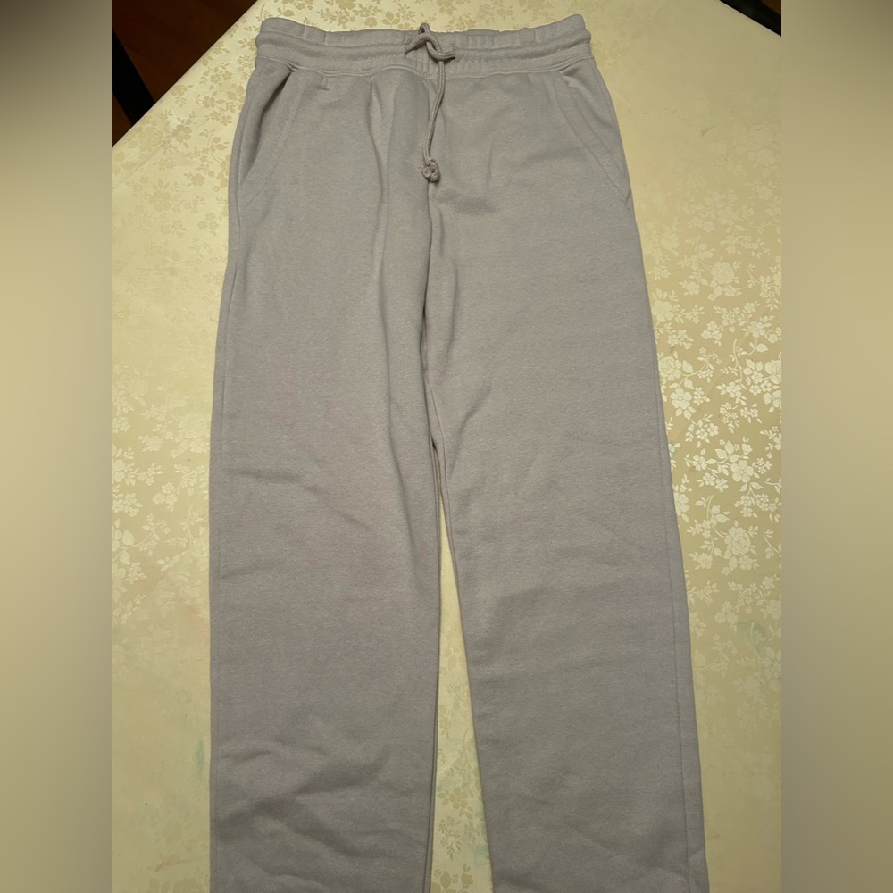 H&M Cream Sweatpants for Women